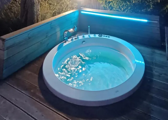 Casa Persi 迪亚诺马里纳