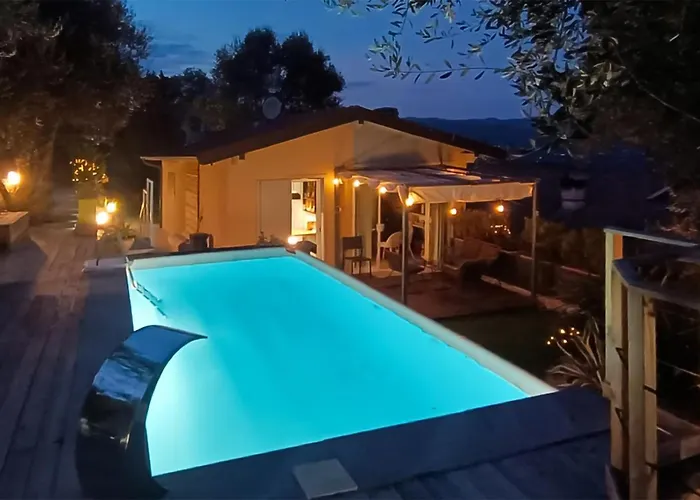 Casa Persi 迪亚诺马里纳